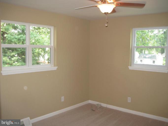 5918 Hanover Avenue Springfield, VA 22150 - Photo 15 of 30 Bedroom #3