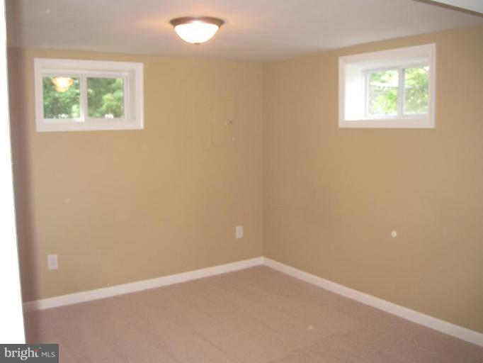 5918 Hanover Avenue Springfield, VA 22150 - Photo 20 of 30 Bedroom #4