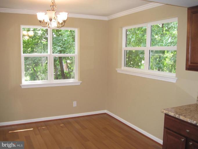 5918 Hanover Avenue Springfield, VA 22150 - Photo 6 of 30 Dining Room