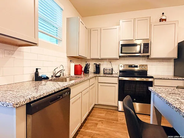 $1,550 | 5951 Cinnabar Corner, San Antonio, TX 78222