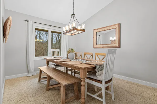 $645,000 | 17730 Kettering Trail, Lakeville, MN 55044