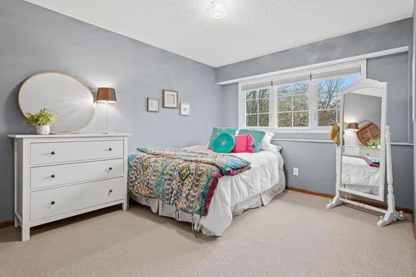 $645,000 | 17730 Kettering Trail, Lakeville, MN 55044