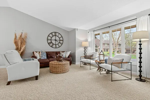 $645,000 | 17730 Kettering Trail, Lakeville, MN 55044