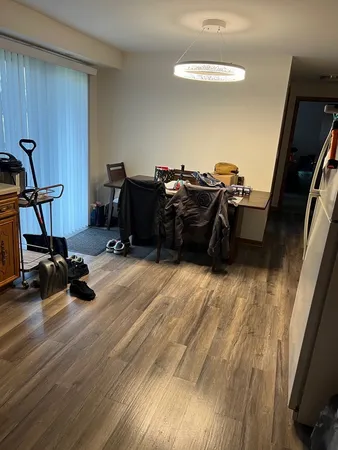 $1,750 | 395 Elk Boulevard, Unit 1A, Des Plaines, IL 60016