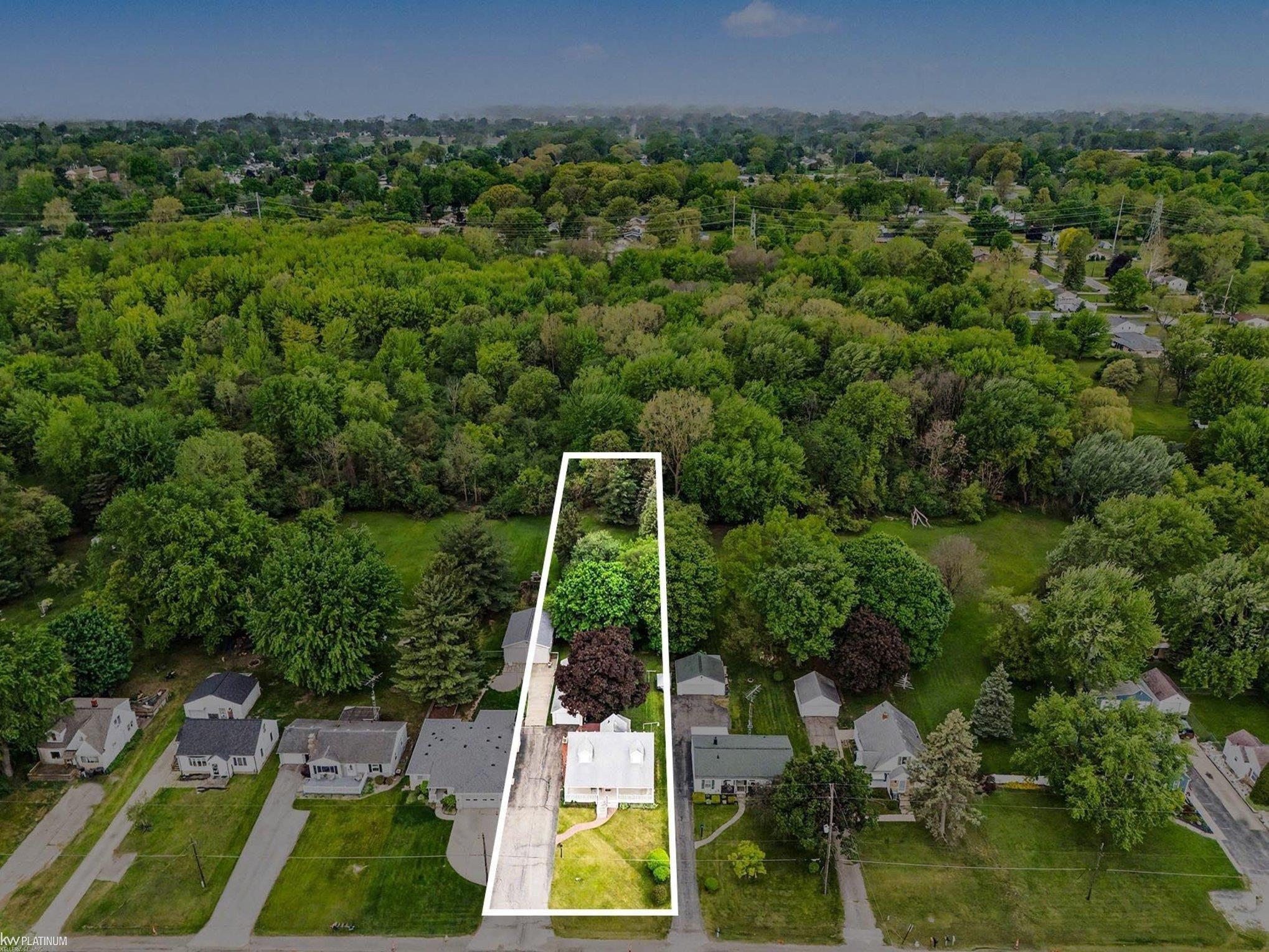 2297 Covert Road Burton, MI 48509 - Photo 28 of 32