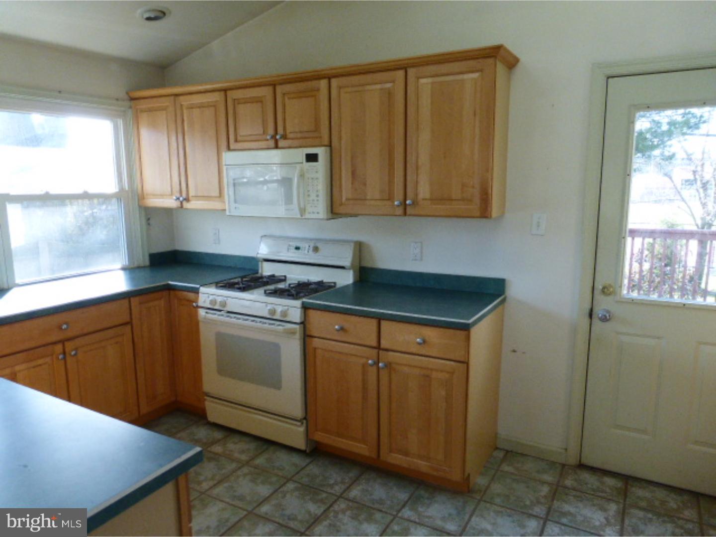393 Springhouse Road King of Prussia, PA 19406 - Photo 4 of 18 Gallery Image 4