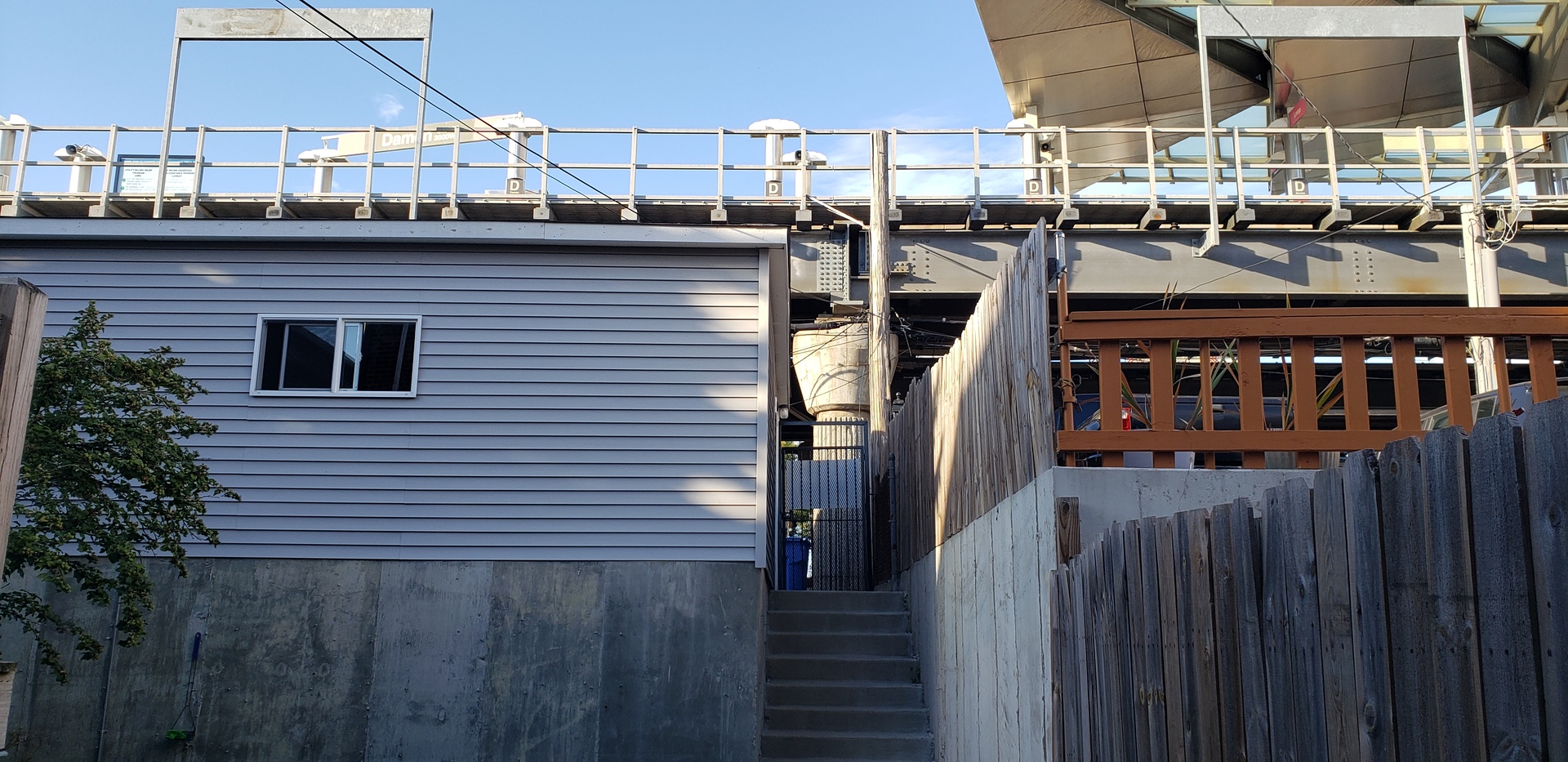 2030 West 21st Street Chicago, IL 60608 - Photo 14 of 19 a view of a balcony with chairs
