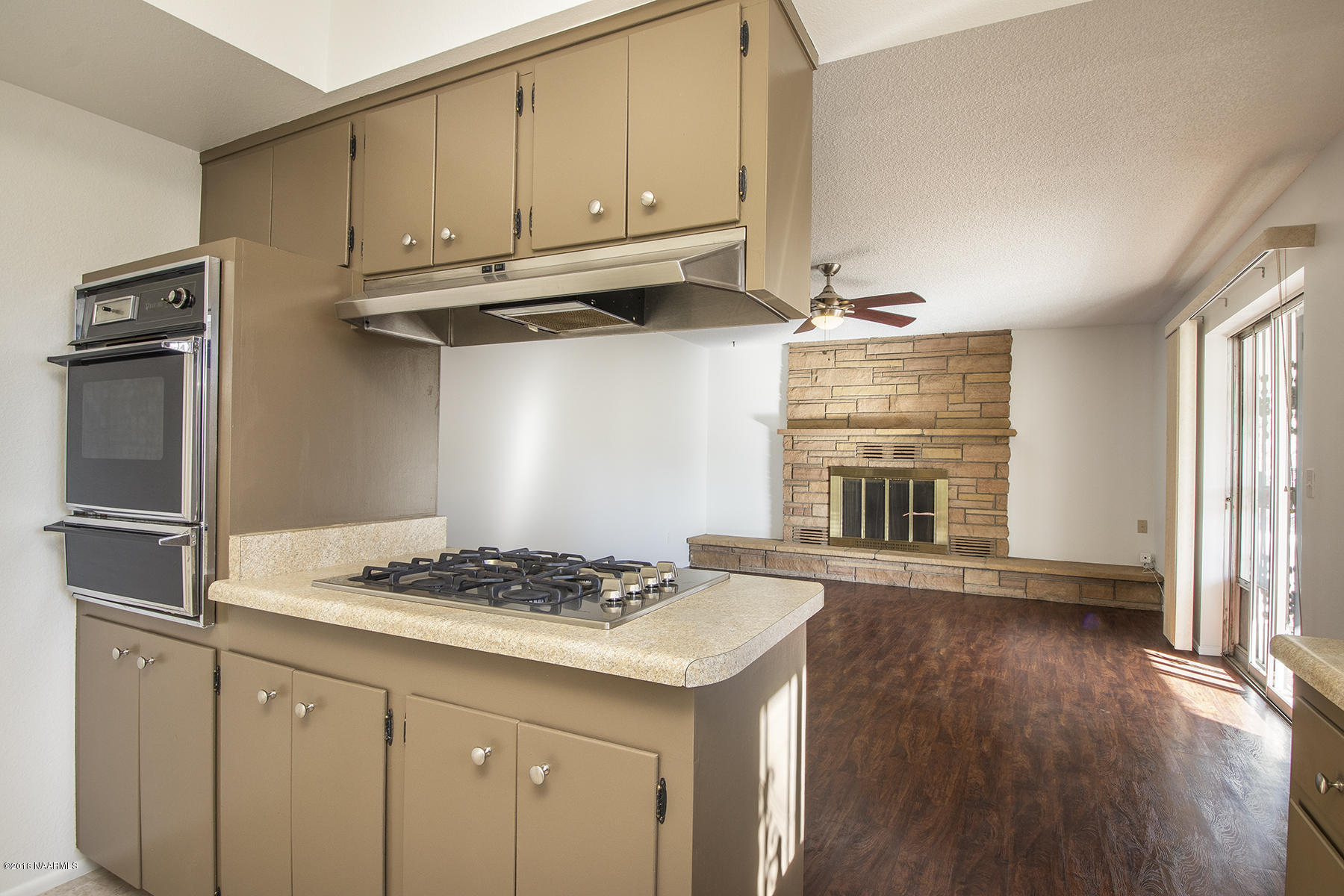 10_Kitchen3