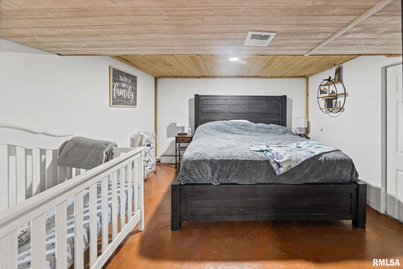 7302 Hoffman Road Centralia, IL 62801 - Photo 30 of 39