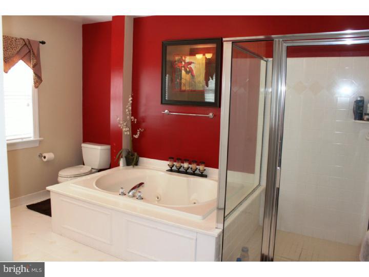 2 Reeves Way Malvern, PA 19355 - Photo 16 of 24 Bathroom