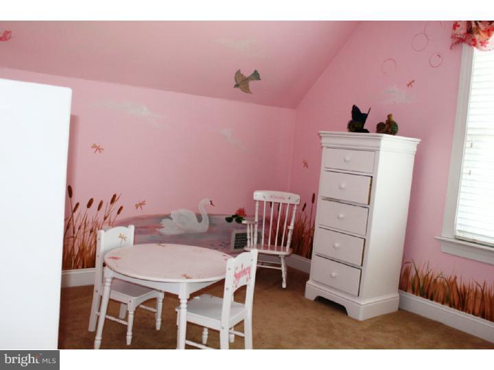 2 Reeves Way Malvern, PA 19355 - Photo 22 of 24 Bedroom 2