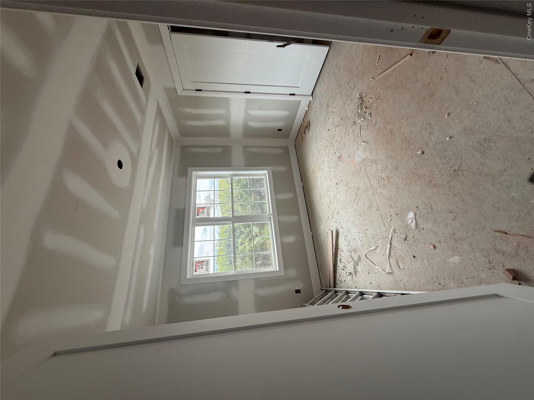 489 Union Corners Road Florida, NY 10921 - Photo 19 of 21 an empty room with windows