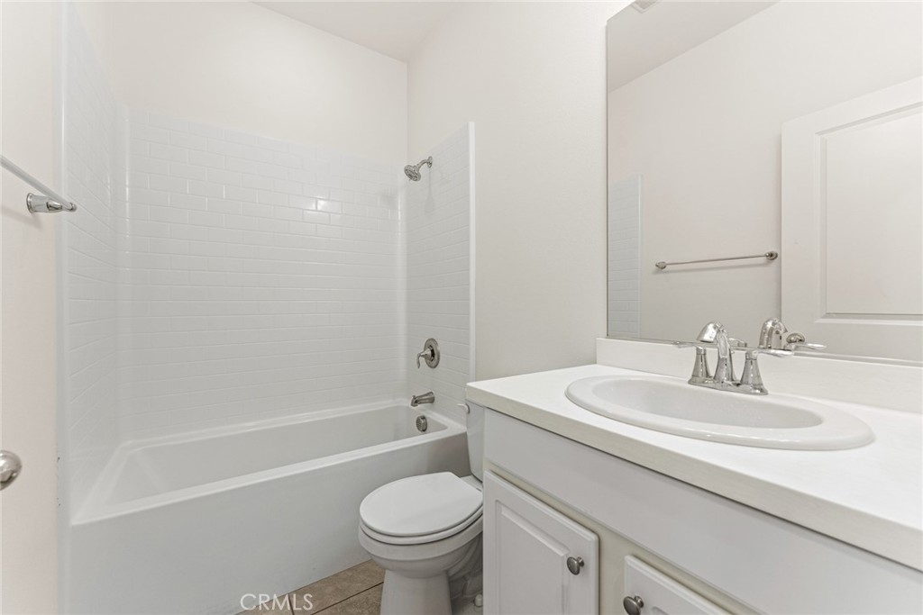 422 West Rte 66, Unit 47 Glendora, CA 91740 - Photo 18 of 31