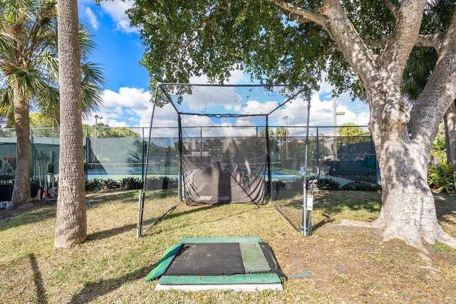 $2,275 | 2420 DC Country Club Boulevard, Unit 205D, Deerfield Beach, FL 33442