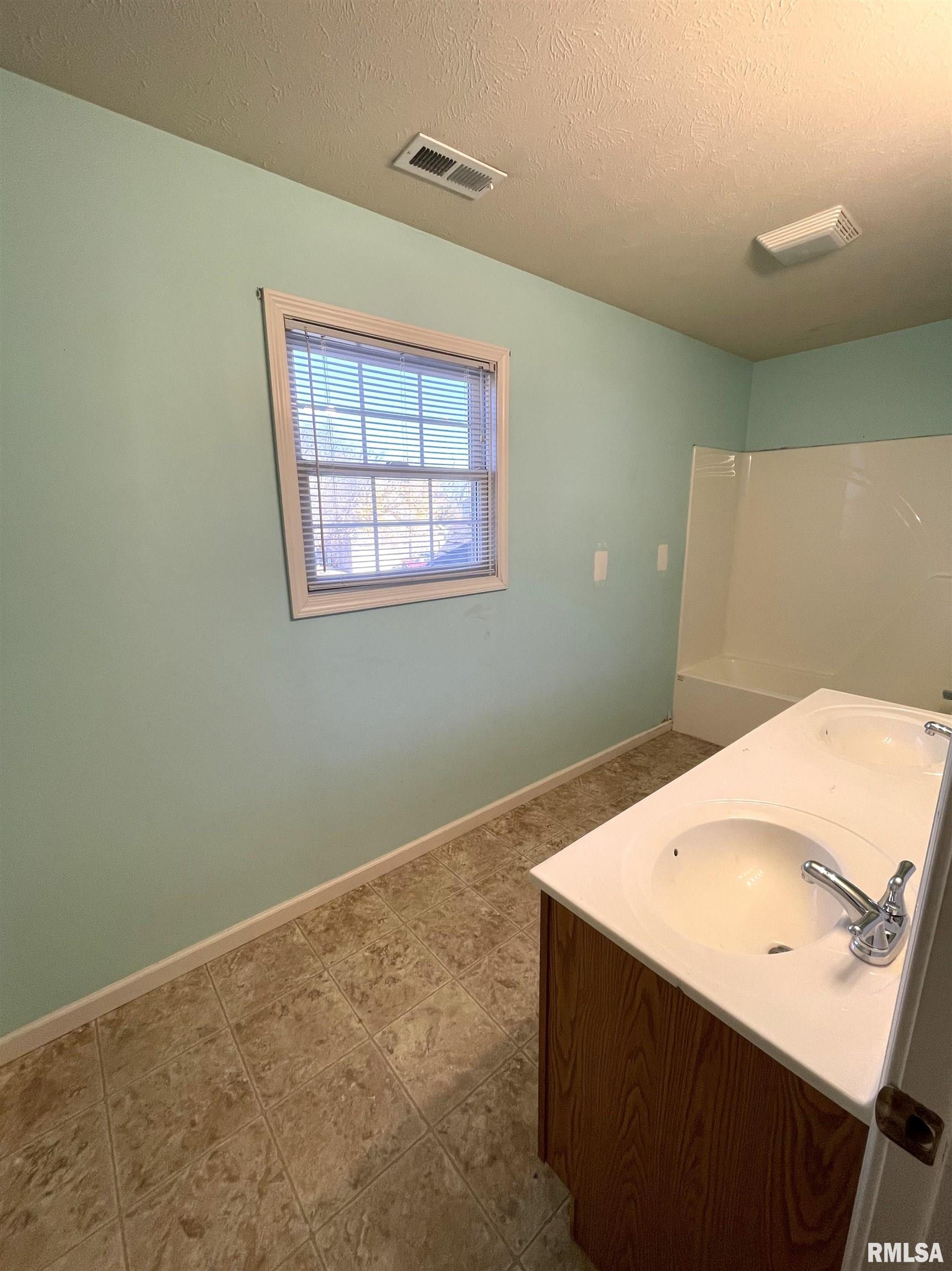 4116 Destiny Drive Springfield, IL 62712 - Photo 30 of 40