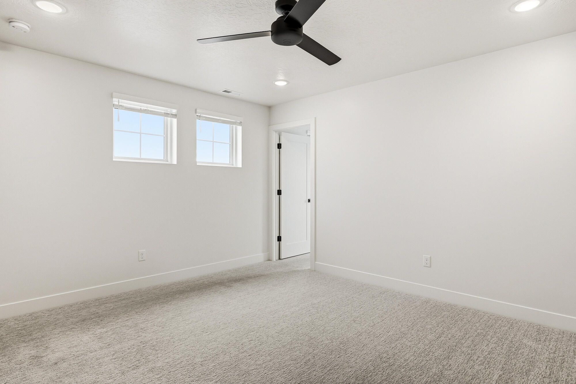 2318 West 5190 North Cedar City, UT 84721 - Photo 45 of 64 2318 W 5190 N -53