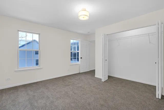 $425,000 | 3248 Hampshire Lane, Waukegan, IL 60083