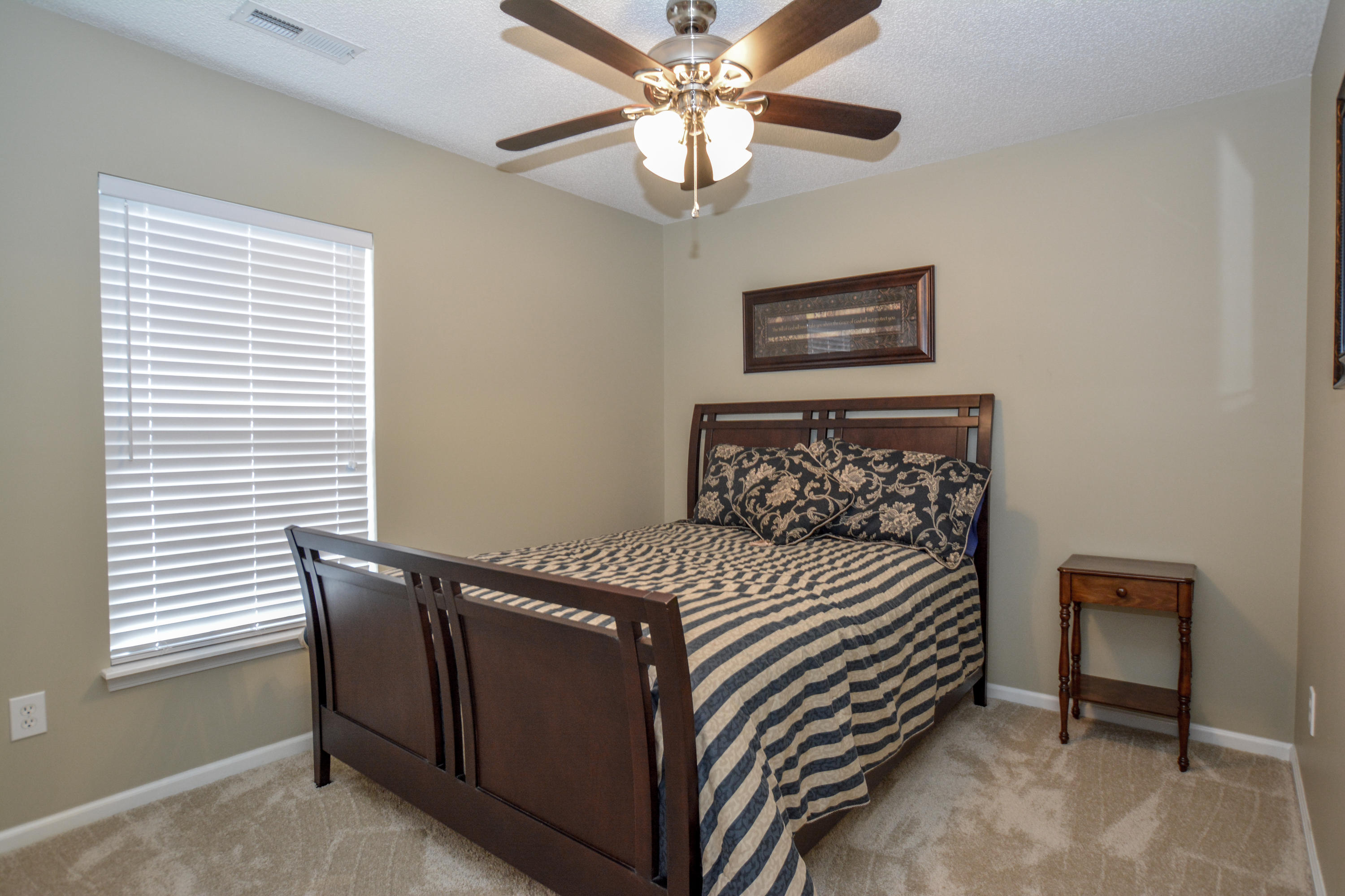 312 Edenton Road Goose Creek, SC 29445 - Photo 14 of 37 _DSC1252