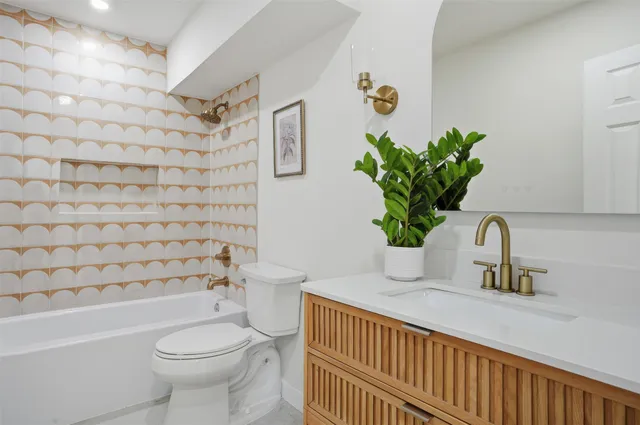 $3,500 | 5601 Samuel Huston Avenue, Austin, TX 78721