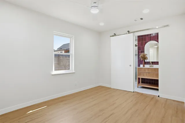 $3,500 | 5601 Samuel Huston Avenue, Austin, TX 78721