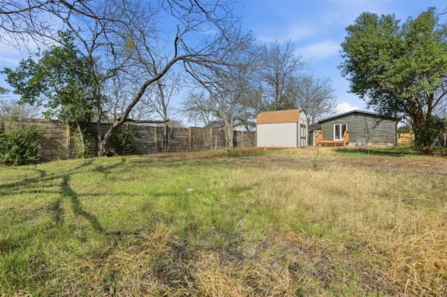 $3,500 | 5601 Samuel Huston Avenue, Austin, TX 78721