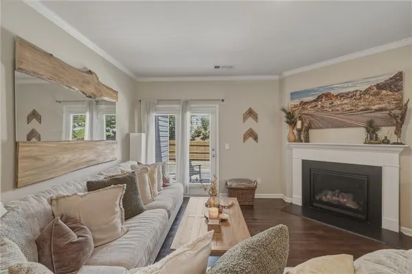 $425,000 | 5821 Turnstone Trail, Flowery Branch, GA 30542