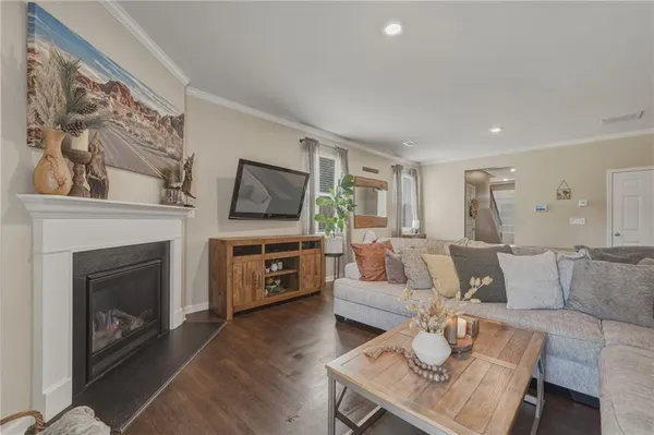 $425,000 | 5821 Turnstone Trail, Flowery Branch, GA 30542