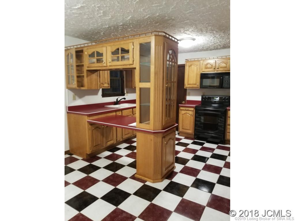 9352 North Jake Gayle Road Commiskey, IN 47227 - Photo 16 of 27