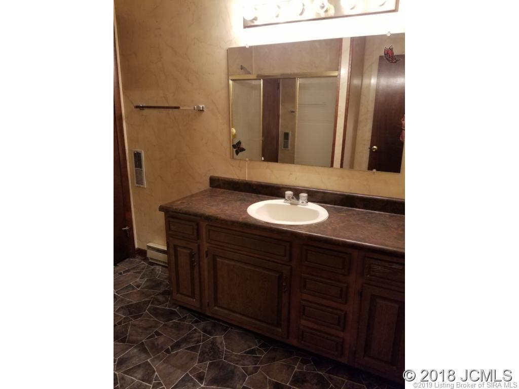 9352 North Jake Gayle Road Commiskey, IN 47227 - Photo 23 of 27