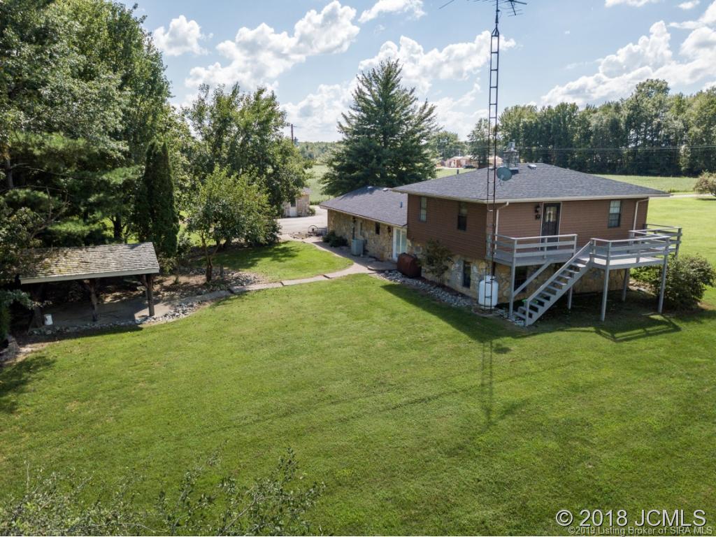 9352 North Jake Gayle Road Commiskey, IN 47227 - Photo 5 of 27