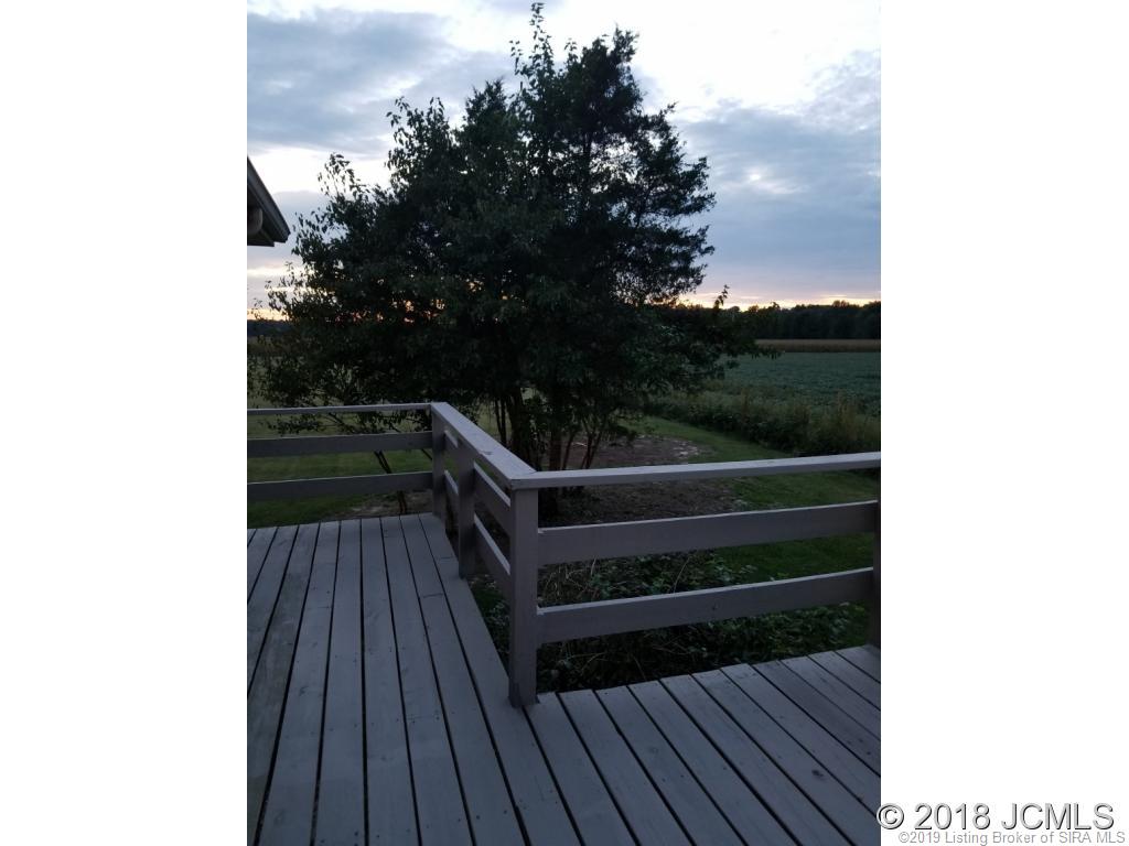 9352 North Jake Gayle Road Commiskey, IN 47227 - Photo 9 of 27