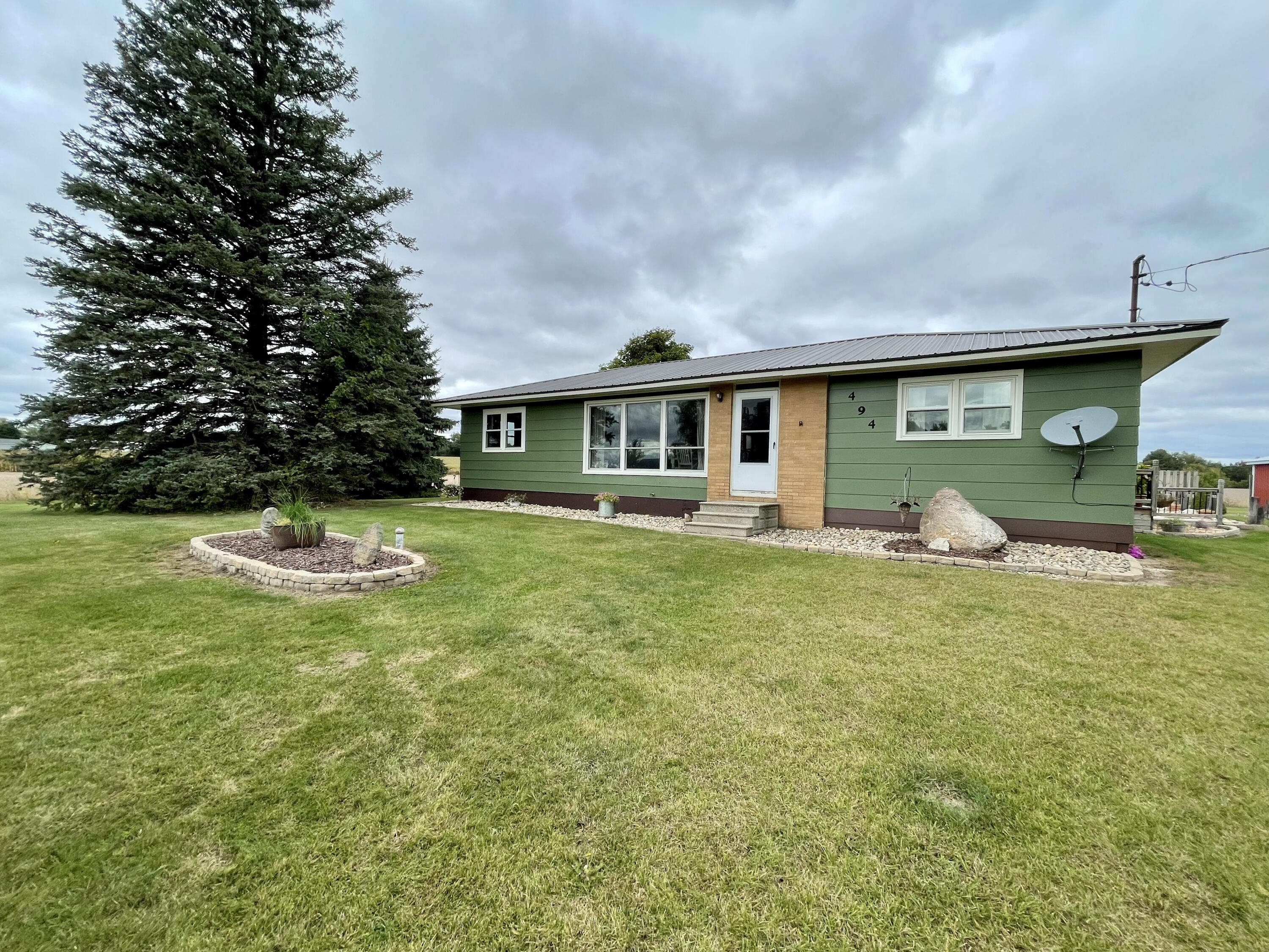 494 Lindley Road Coldwater, MI 49036 - Photo 2 of 37 IMG_9451