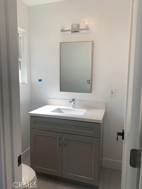 5340 South J Street Oxnard, CA 93033 - Photo 14 of 17 a bathroom with a sink and a toilet