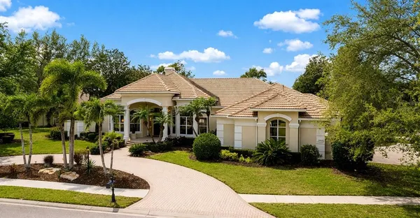 $2,399,000 | 8112 Collingwood Court, University Park, FL 34201