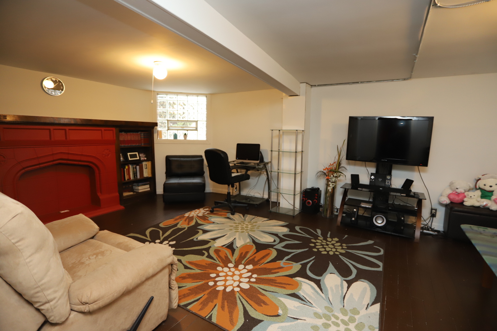 10416 South Sangamon Street Chicago, IL 60643 - Photo 53 of 95 a living room with furniture and a flat screen tv