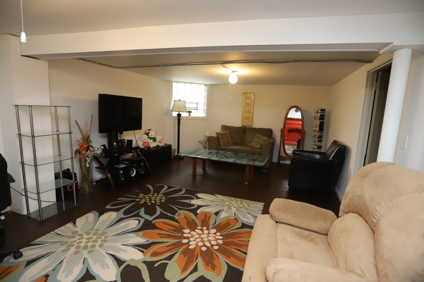 10416 South Sangamon Street Chicago, IL 60643 - Photo 55 of 95 a living room with furniture and a flat screen tv