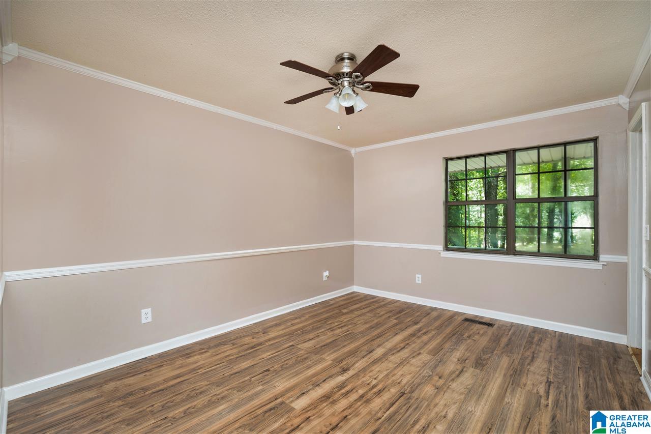 225 County Road 33 Oneonta, AL 35121 - Photo 22 of 41