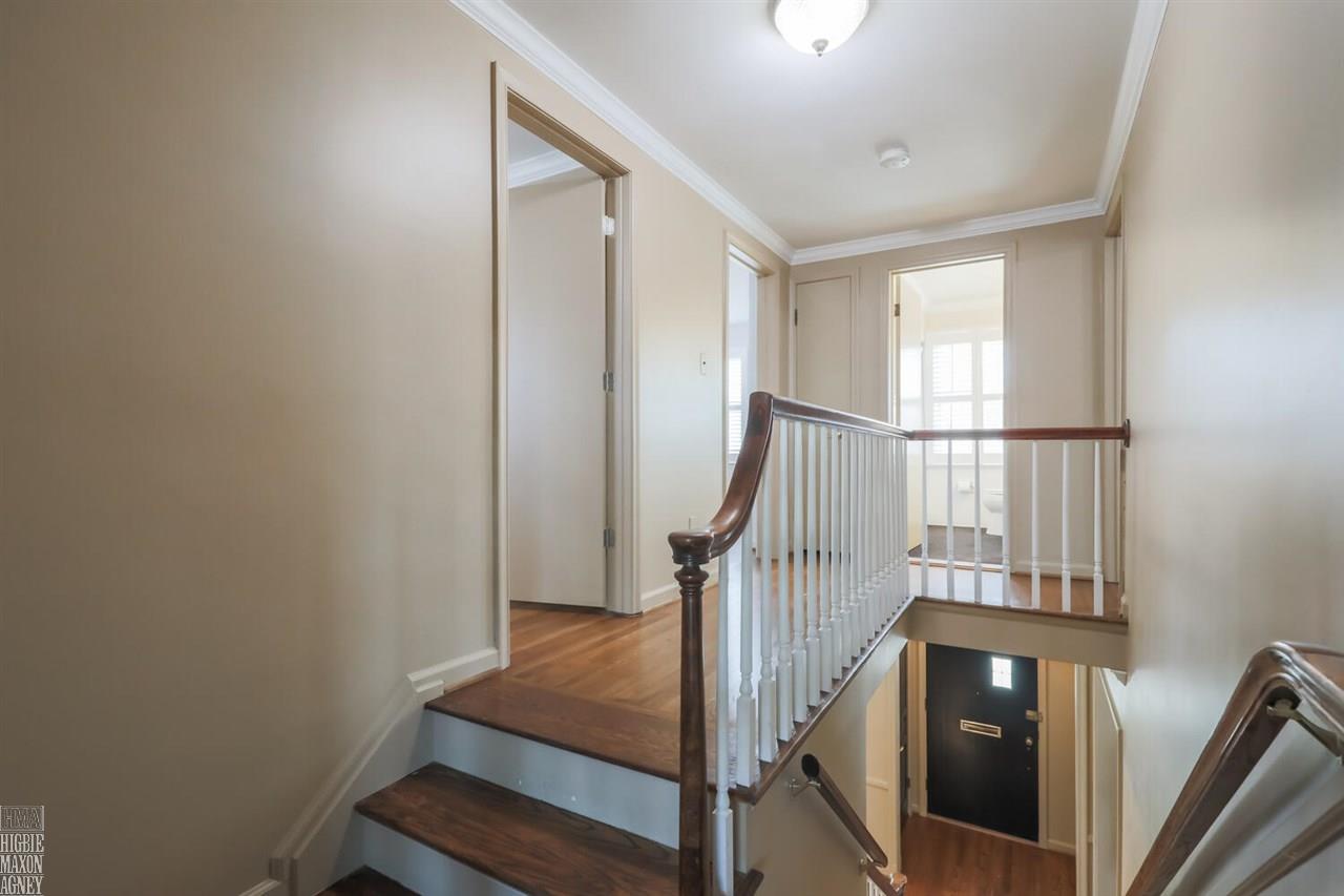 162 Fisher Road Grosse Pointe Farms, MI 48230 - Photo 21 of 39