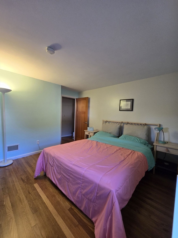 22 Briarwood Road Framingham, MA 01701 - Photo 26 of 37