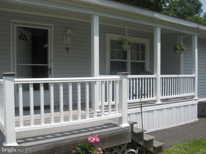 9 Curtis Drive Rising Sun, MD 21911 - Photo 2 of 14 Porch
