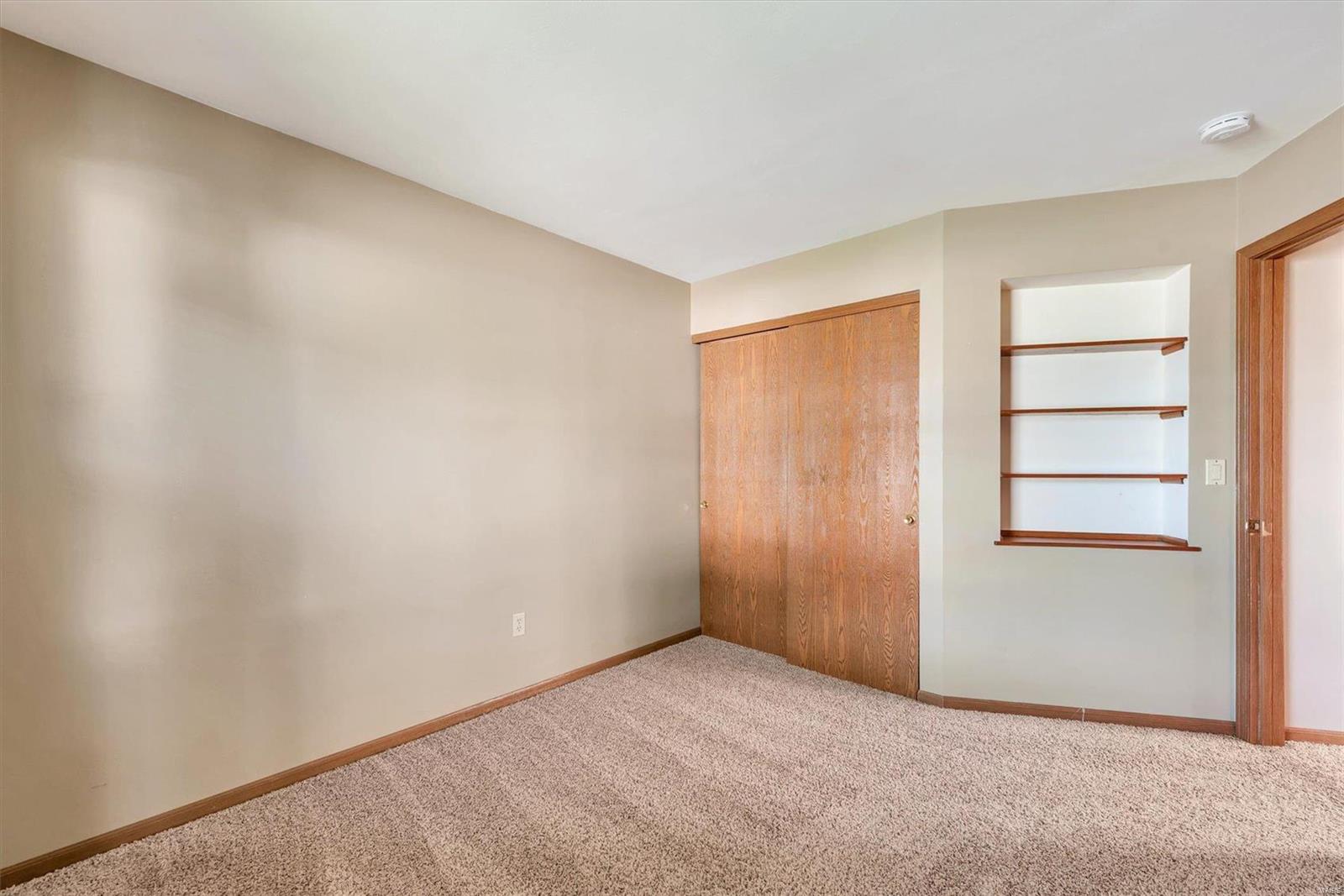 2580 England Town Road St. Louis, MO 63129 - Photo 18 of 26