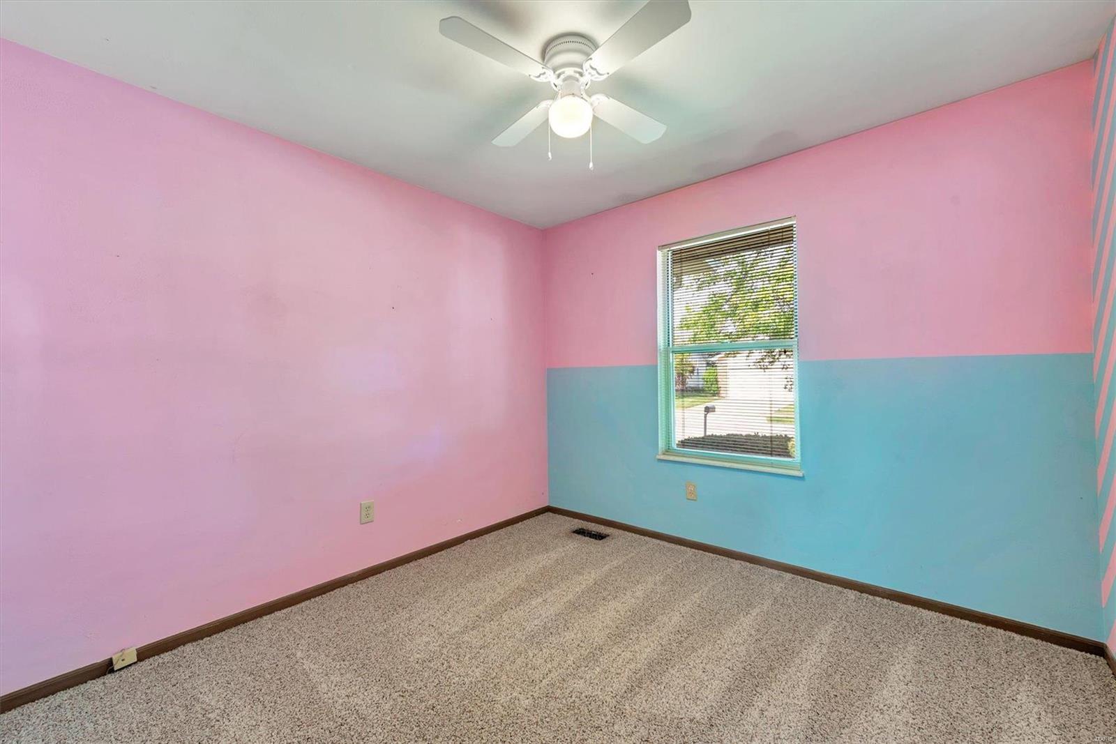 2580 England Town Road St. Louis, MO 63129 - Photo 19 of 26