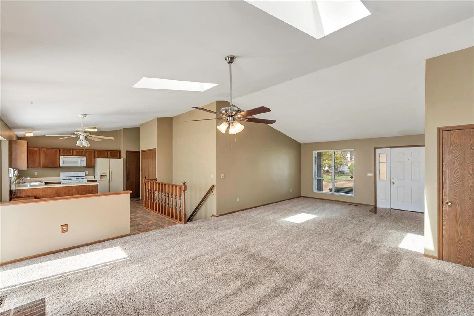 2580 England Town Road St. Louis, MO 63129 - Photo 4 of 26