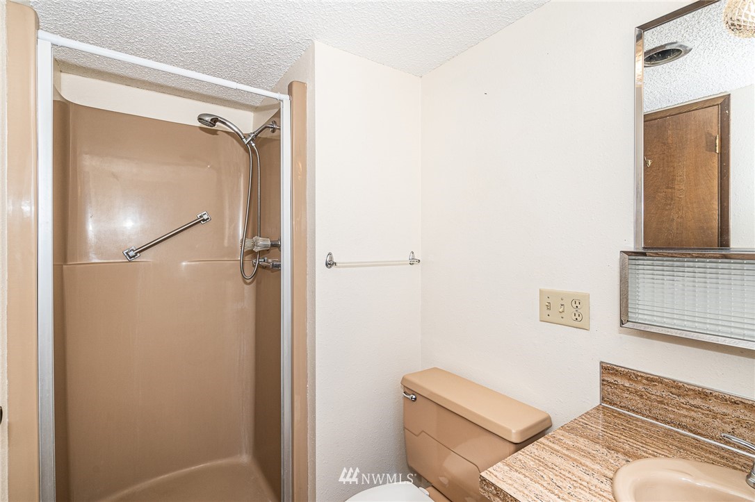 19134 Joselyn Road Southwest Rochester, WA 98579 - Photo 29 of 36 Gallery Image 29