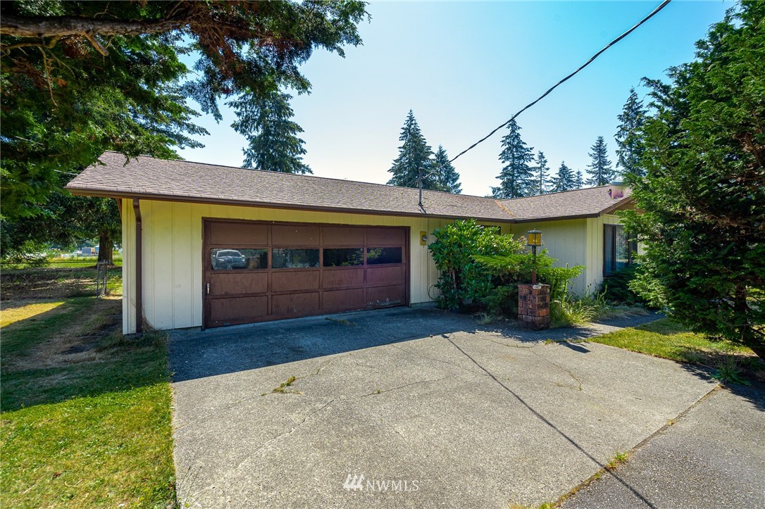 19134 Joselyn Road Southwest Rochester, WA 98579 - Photo 4 of 36 Gallery Image 4