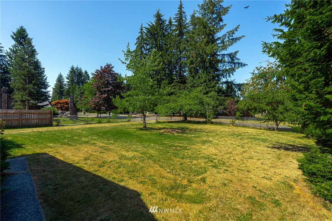 19134 Joselyn Road Southwest Rochester, WA 98579 - Photo 9 of 36 Gallery Image 9