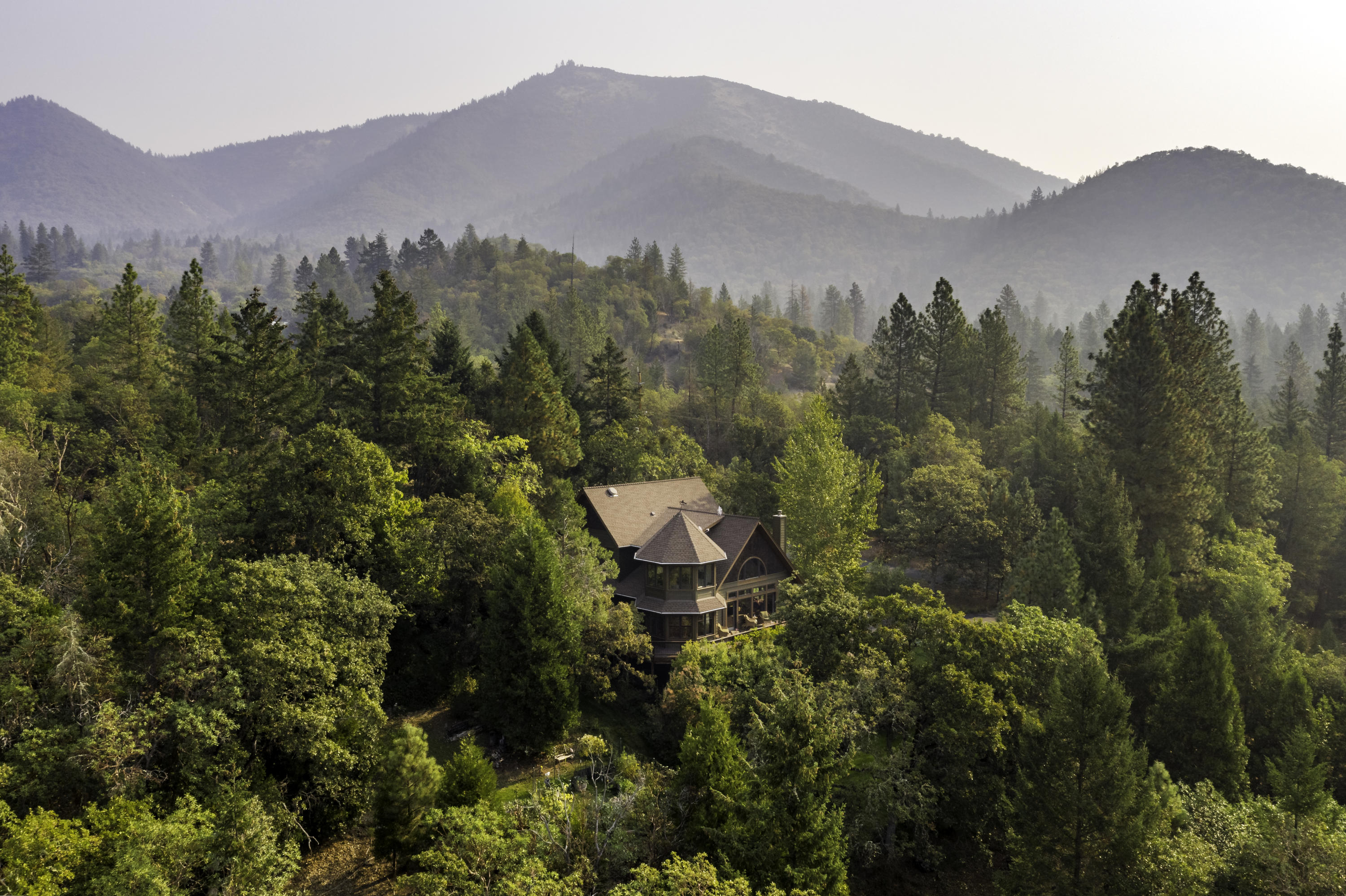 16000 North Applegate Road Grants Pass, OR 97527 - Photo 12 of 61 DJI_0571-HDR
