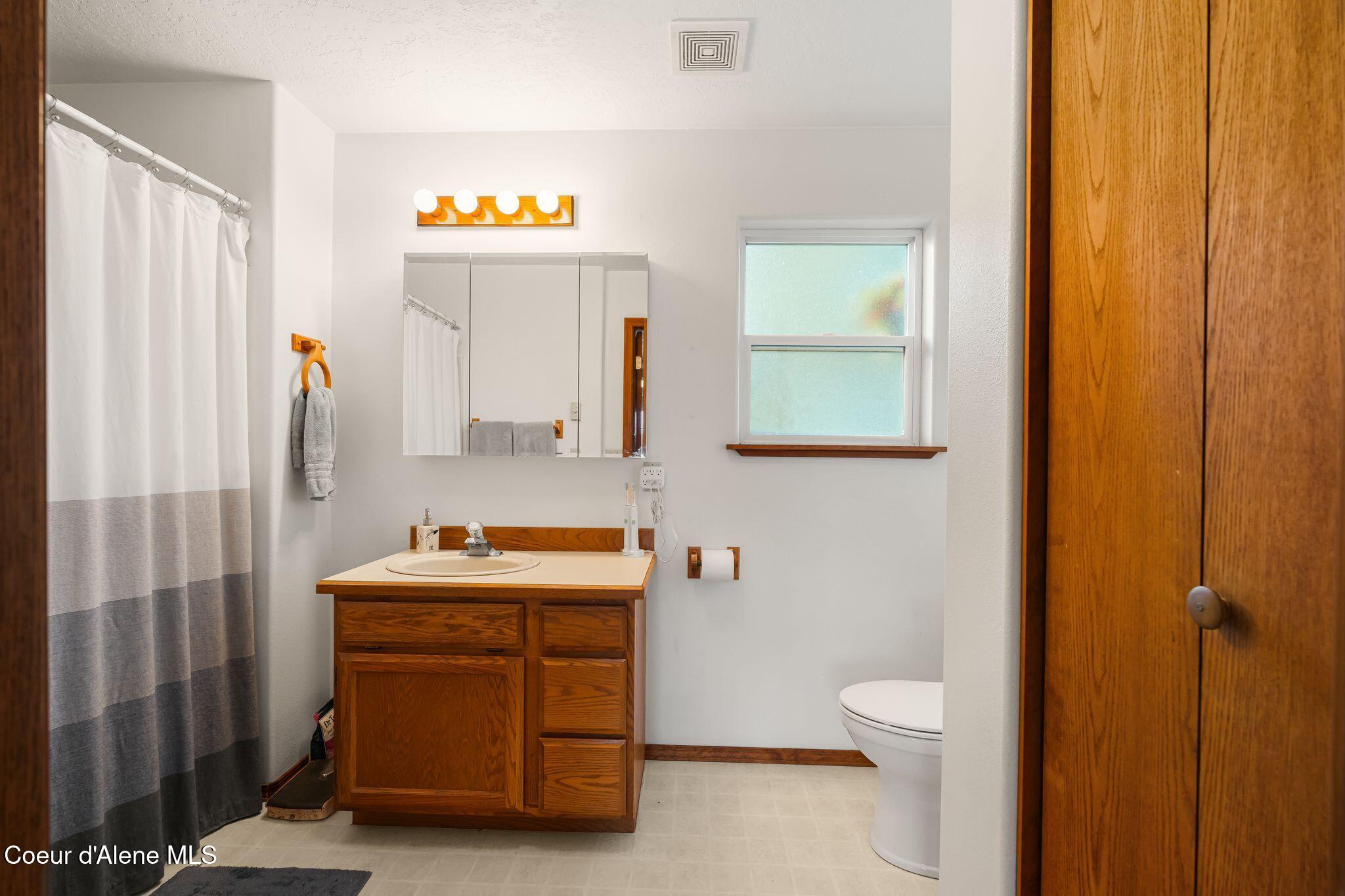 260 Grouse Creek Road Sandpoint, ID 83864 - Photo 19 of 47 19_A7401140