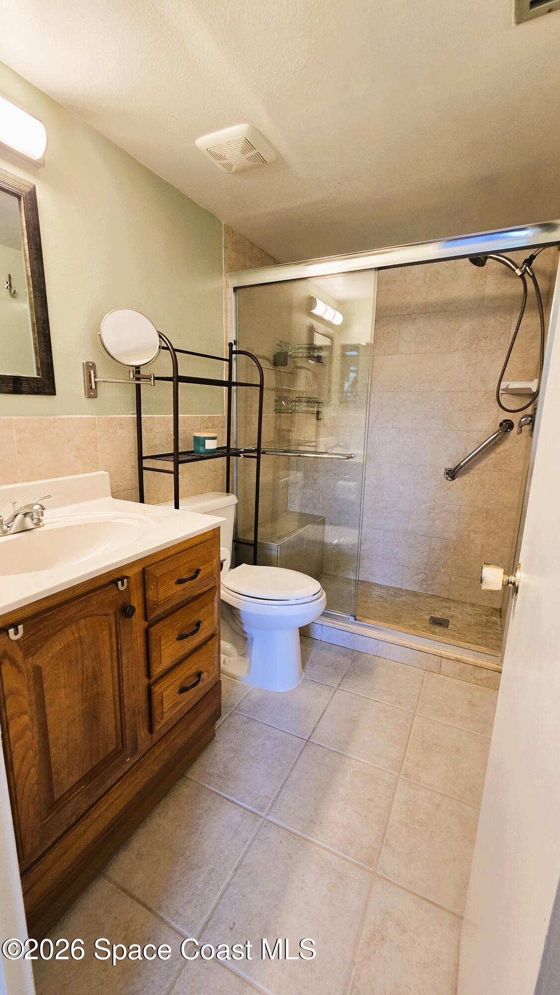412 School Road, Unit 88 Indian Harbour Beach, FL 32937 - Photo 32 of 50 Updated Primary Bath