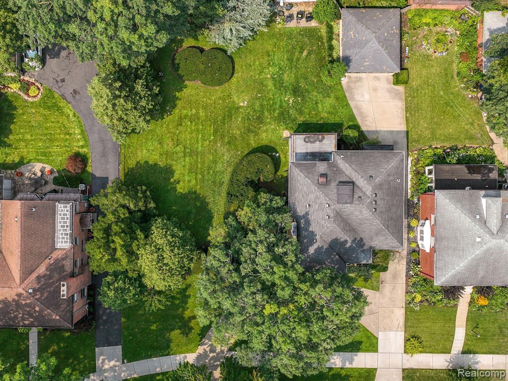 19595 Renfrew Road Detroit, MI 48221 - Photo 37 of 39